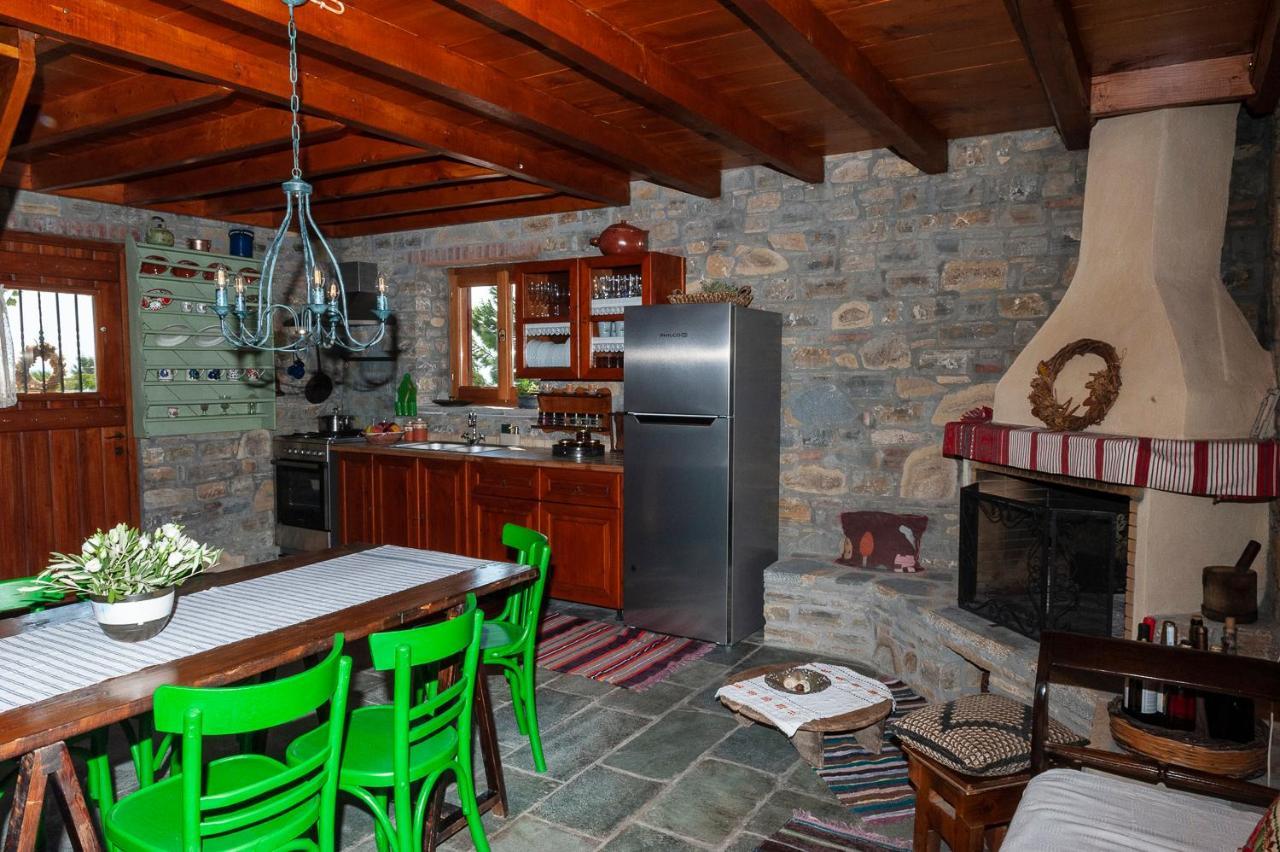 Oceanis Cottage House Ormos Koumeikon Exterior photo